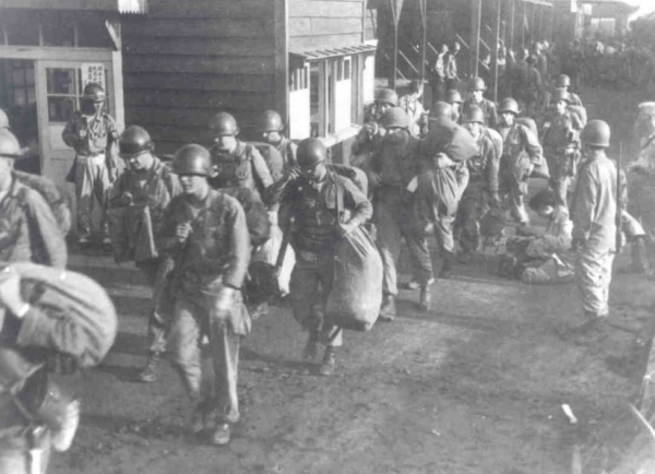 志願軍入朝前，朝鮮人民軍經過了怎樣的戰鬥，為何會兵敗釜山？