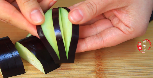 正月十五元宵節，不管有錢沒錢，6道吉祥菜端上桌，寓意招財紅火