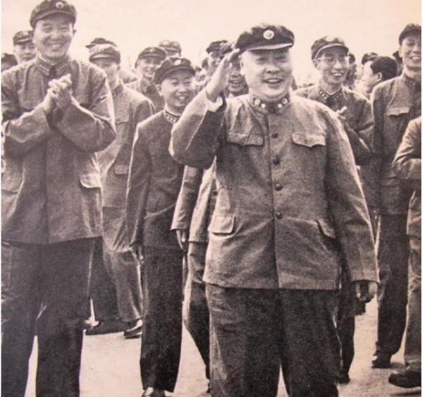 1962年，7大元帥齊聚一廣播站，朱德想去卻被攔下，發生了何事？