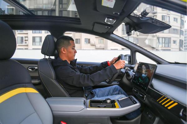 試AION Y 靠時尚個性吸睛/用硬實力圈粉/靠價效比熱銷