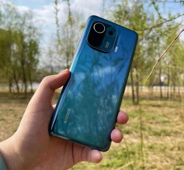 2021入學季，小夥伴們開黑要有款強悍的手機，5G旗艦手機大盤點