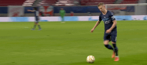 歐冠-十人曼城1-2仍頭名出線 馬赫雷斯破門 萊比錫贏球進歐聯