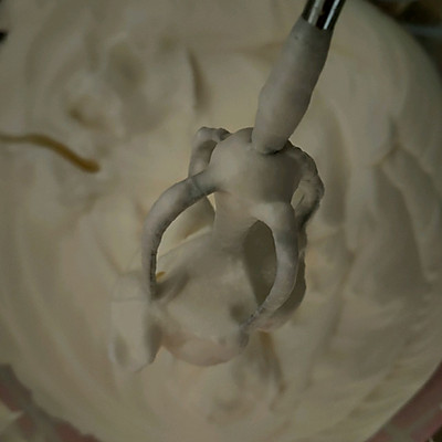 第一次做紙杯蛋糕就一致好評,從此做菜就有了自信 第一次做紙杯蛋糕就一致好評,從此做菜就有了自信