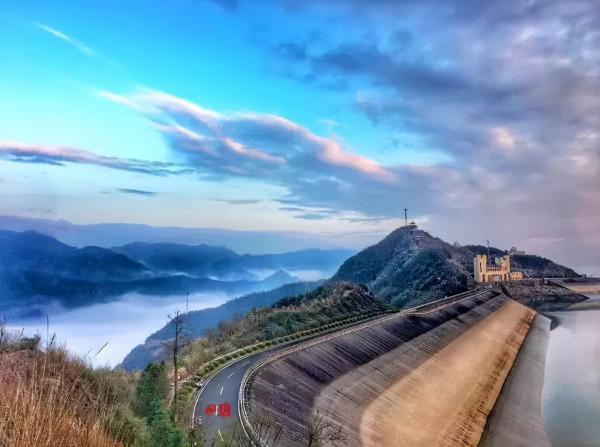 湖州也有“天池”,素有“浙江小瑞士”的美稱,建議自駕前往 湖州也有“天池”,素有“浙江小瑞士”的美稱,建議自駕前往