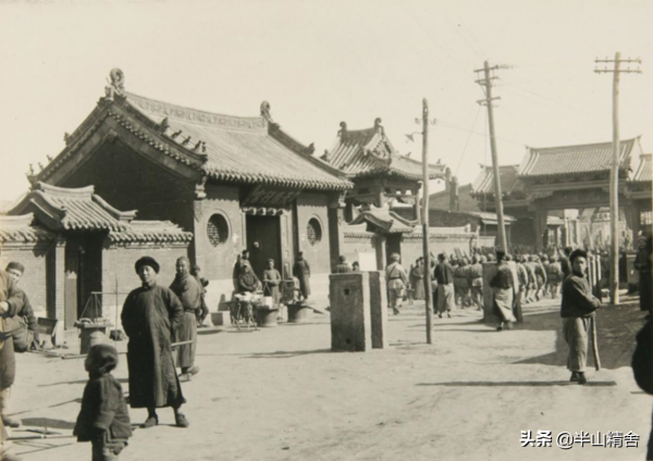 索二爺捉妖：四、鴨綠江邊的怪事兒