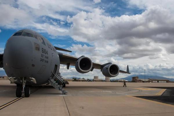C-17“環球霸王”III運輸機圖集（200圖）