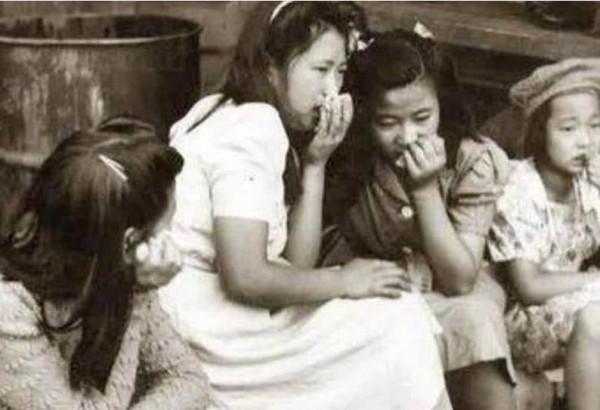 南京大屠殺有多慘?倖存者回憶,野狗吃紅了眼,到處都是哭喊聲 南京大屠殺有多慘?倖存者回憶,野狗吃紅了眼,到處都是哭喊聲