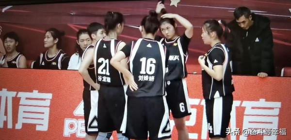 慘烈！江蘇女籃對陣大體協聯隊，孫麗受傷造成球隊退賽