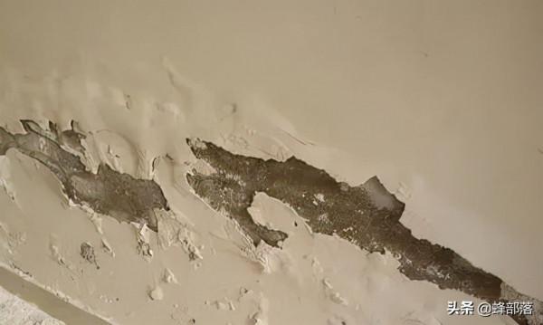 農村自建房牆體為啥會起皮掉落？如何避免和解決，2個解決方法