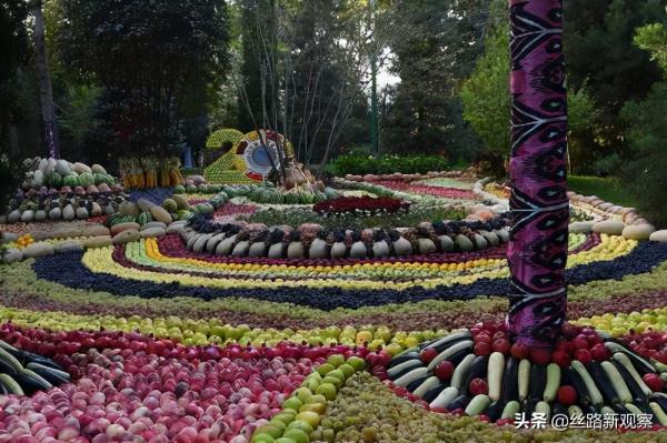 “友誼之夜”，塔吉克總統如何宴請各國賓客？