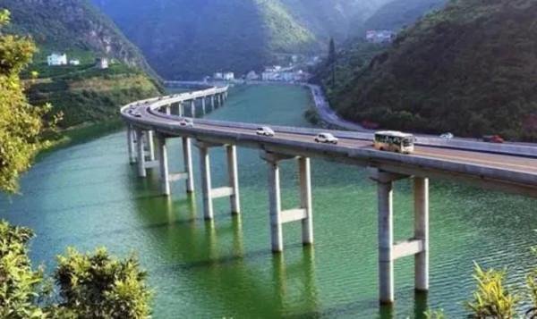 開過，還想再開的中國公路