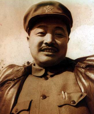 叫囂著活捉賀龍的國軍中將被俘,在長征中屢立戰功,解放後任市長 叫囂著活捉賀龍的國軍中將被俘,在長征中屢立戰功,解放後任市長