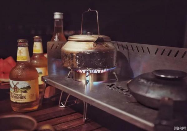 小夥花五六萬買裝備！最近不少年輕人入坑，有人卻說再也不想去了