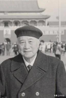 傳奇特工：組織讓他潛伏，一路幹到軍統少將，戴笠至死不知其身份