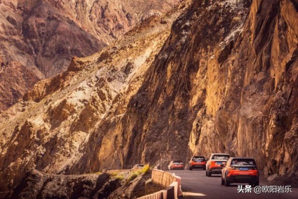 最高海撥5130米，七十二道拐等你挑戰，這條險峻的線路，虐嗎？