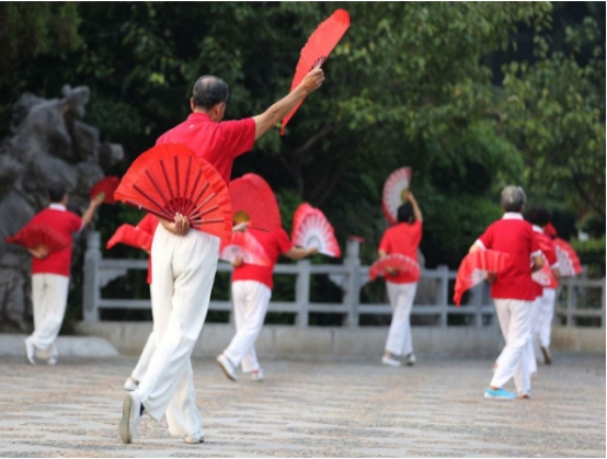 60歲後身體出現這5種變化，是衰老的正常現象，做好調養有助健康