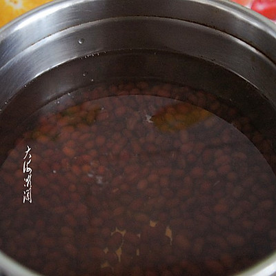 #一學就會快手菜# 紅豆奶茶