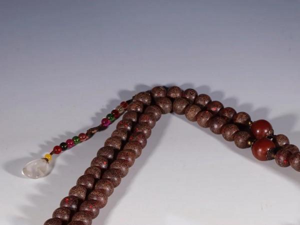 歡迎各位老師欣賞隨評～清代 宮廷風格碧璽朝珠一盤