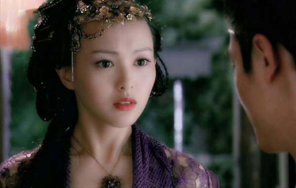 第一眼就驚豔全場的角色,唐嫣的紫萱、楊冪的郭襄,有同感的嗎? 第一眼就驚豔全場的角色,唐嫣的紫萱、楊冪的郭襄,有同感的嗎?