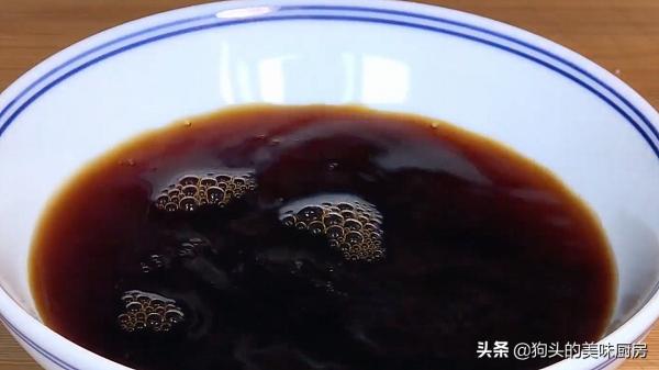 做排骨，切記不要焯水跟油炸了，教你一個做法，軟爛脫骨，超下飯