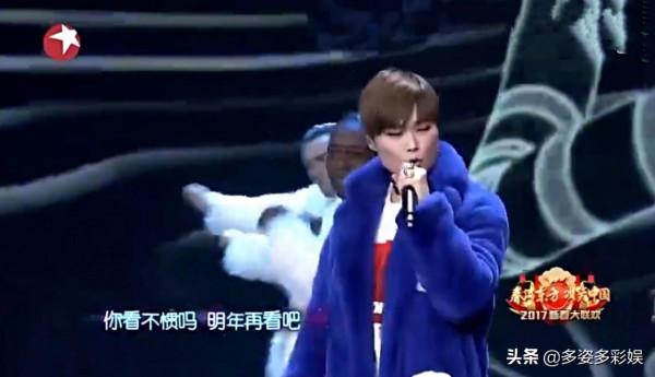 東方衛視春晚：唐嫣當主持，謝娜張傑首次合體演唱，周深也將參加