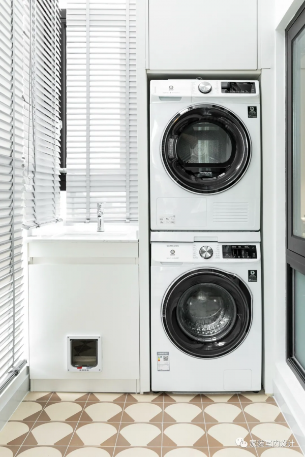 87㎡舒適養心的北歐風兩居,一抹復古墨綠色,清新又治癒 87㎡舒適養心的北歐風兩居,一抹復古墨綠色,清新又治癒