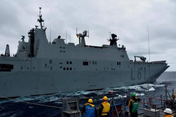 &OpenCurlyDoubleQuote;胡安&CenterDot;卡洛斯一世&rdquo;號戰略投送艦圖集（60圖）