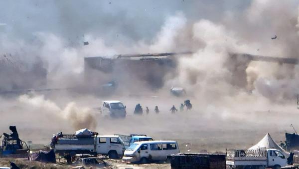 美國當年“誤炸”大使館，我國為何沒報復？其實選擇很明智