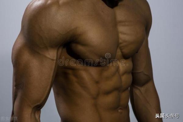 胸肌怎麼練？求助卻無門，小宇有乾貨，收走不用謝！(上篇)