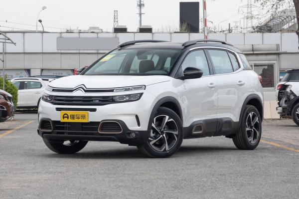 新車 &vert; 懸浮大屏&plus;撥杆換擋，新款雪鐵龍C5 SUV釋出，前燈組很凡爾賽