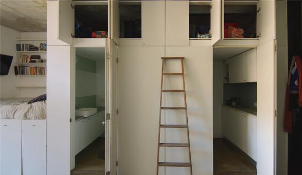 他買下32㎡小家,將臥室廚衛“藏”在壁櫥裡,面積雖小卻井然有序 他買下32㎡小家,將臥室廚衛“藏”在壁櫥裡,面積雖小卻井然有序