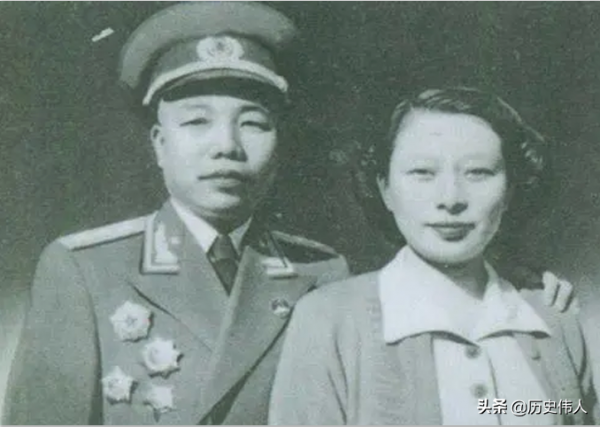 1985年蕭華病重住院後,親自向楊得志交代“後事”:希望中央採納 1985年蕭華病重住院後,親自向楊得志交代“後事”:希望中央採納