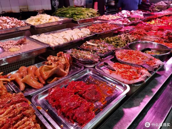 旅行就要邊走邊吃：舌尖上的昆明，盤點我在昆明吃到的各種美食