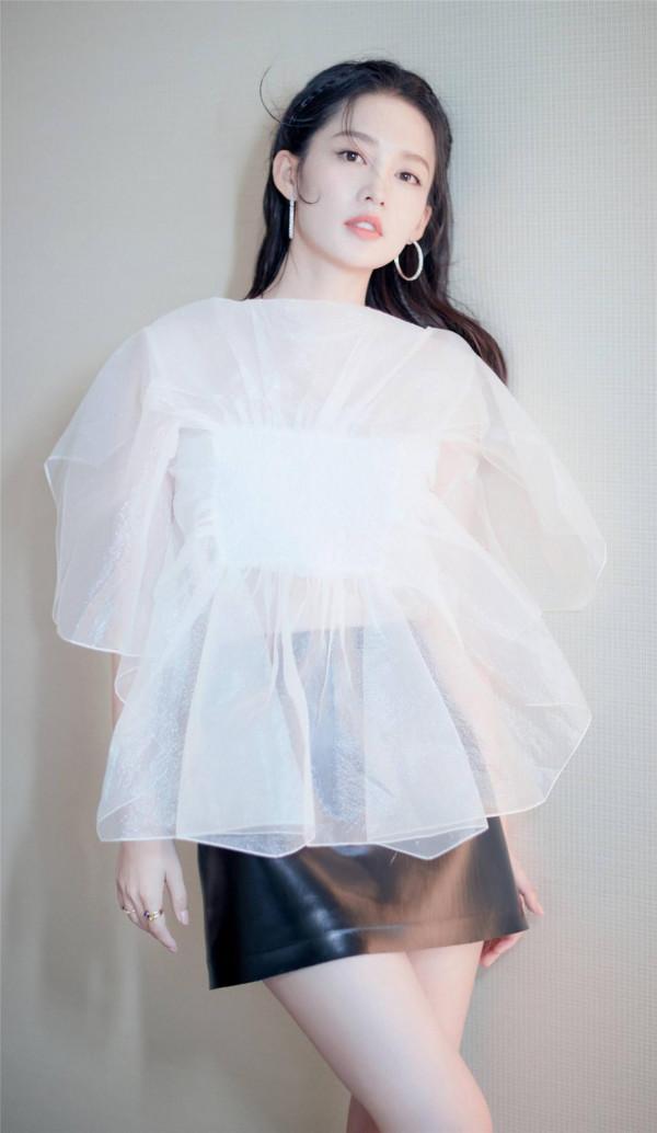 李沁,還是那麼美 李沁,還是那麼美