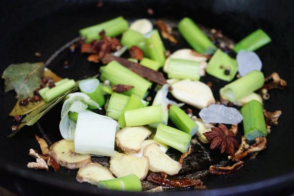 冬日牛肉做菜有講究,六道爆款食譜,燉菜湯麵用對食材,好吃不貴 冬日牛肉做菜有講究,六道爆款食譜,燉菜湯麵用對食材,好吃不貴