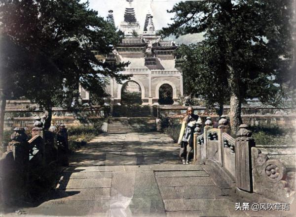 150年前的北京，清晏舫上光禿禿，萬壽山不見佛香閣