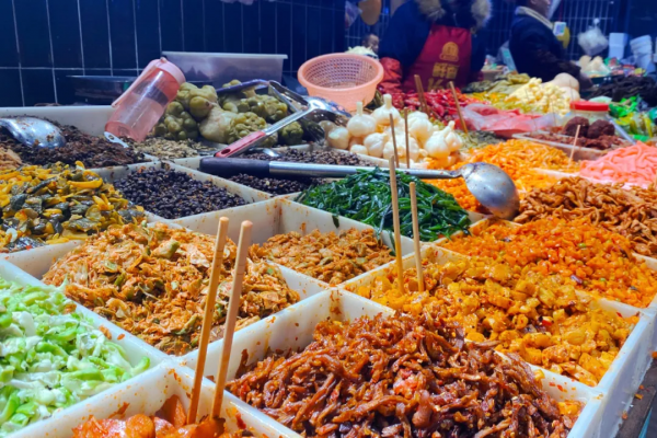 國內“專坑遊客”的10大美食街，你去過幾個？