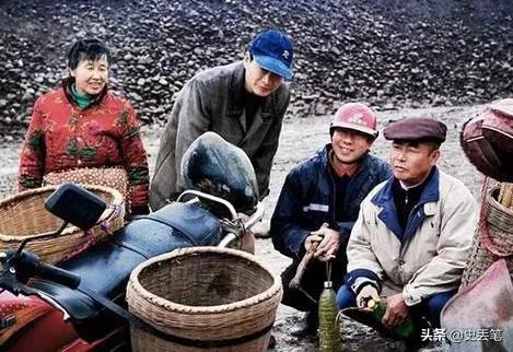 2013年他在四川撿到一塊石頭，1年後價格漲到35萬元