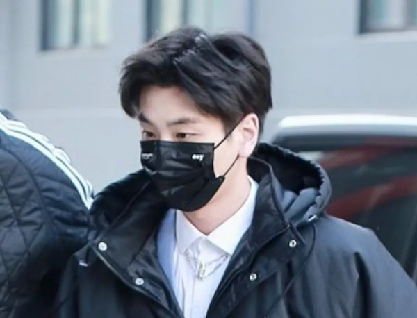 超20位明星現身錄製文聯春晚,流量和當紅小花齊聚,路透照片曝光 超20位明星現身錄製文聯春晚,流量和當紅小花齊聚,路透照片曝光