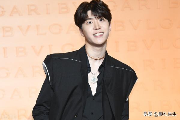 身高不夠顏值來湊，這些男星身高“半殘廢”，但卻帥了幾十年