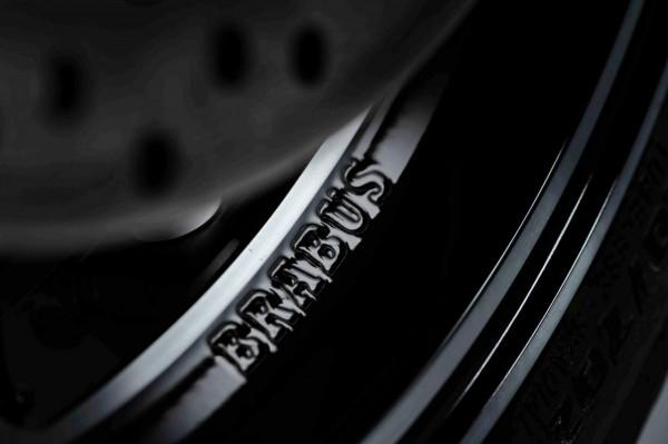 KTM - Brabus 博速 1300 R 細節簡介