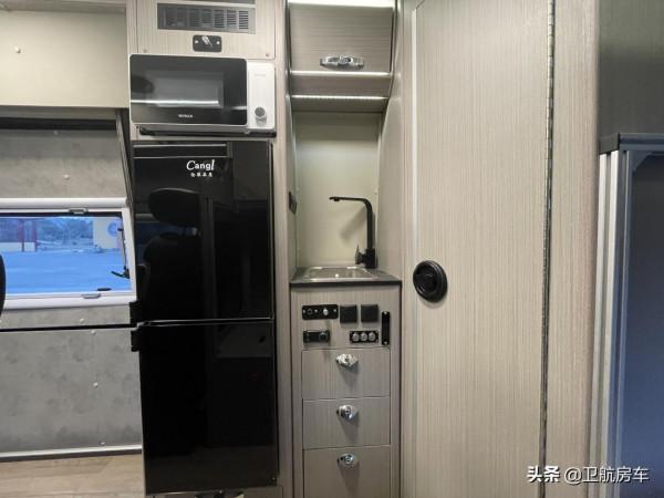 F590 五座商務款，無吧檯大空間