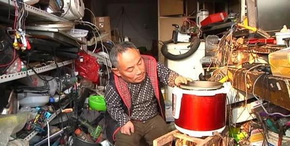 相差70釐米的愛情,身高1米的林彥華娶1.7米媳婦,兩人幸福美滿 相差70釐米的愛情,身高1米的林彥華娶1.7米媳婦,兩人幸福美滿