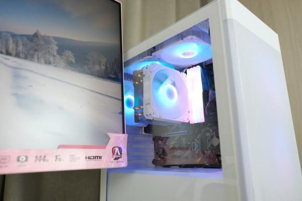 新年新氣象，中端平面設計主機 i5+32G+先馬易大師S1雪裝版上機