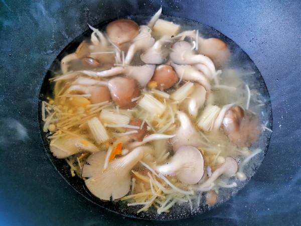 秋冬滋補卻怕胖,建議多喝這道湯,味道鮮美營養足,暖身又低脂 秋冬滋補卻怕胖,建議多喝這道湯,味道鮮美營養足,暖身又低脂