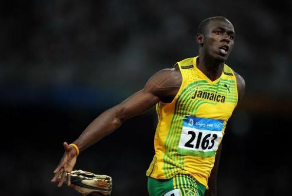 百米跑進十秒大關的運動員