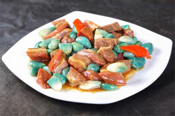 採購年貨，別總買豬牛羊肉，這4種肉記得買點，過年待客吃個新鮮