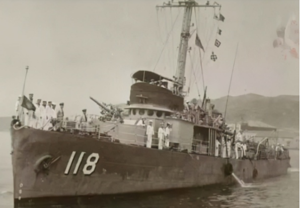 1953年,中國用68噸黃金,從蘇聯買回4艘退役軍艦,是賺還是賠? 1953年,中國用68噸黃金,從蘇聯買回4艘退役軍艦,是賺還是賠?