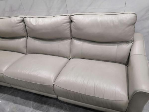 用了將近一年的沙發,煥然一新 用了將近一年的沙發,煥然一新