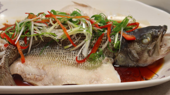 2022年大年初八選單出爐，6葷2素1涼上一桌，端上桌年味十足